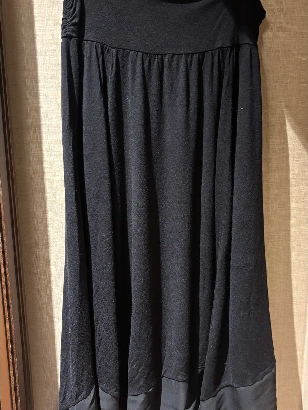Apt. 9 Black Flowing Midi Skirt with Gathered Waist | Medium